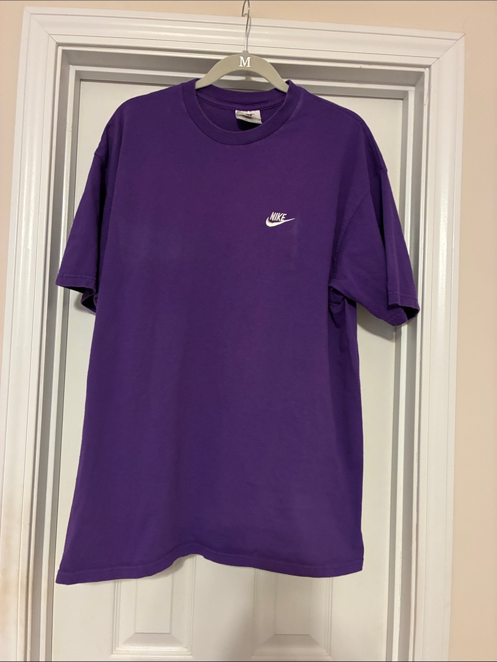Nike Men's XL Purple Crewneck T-Shirt with White Swoosh